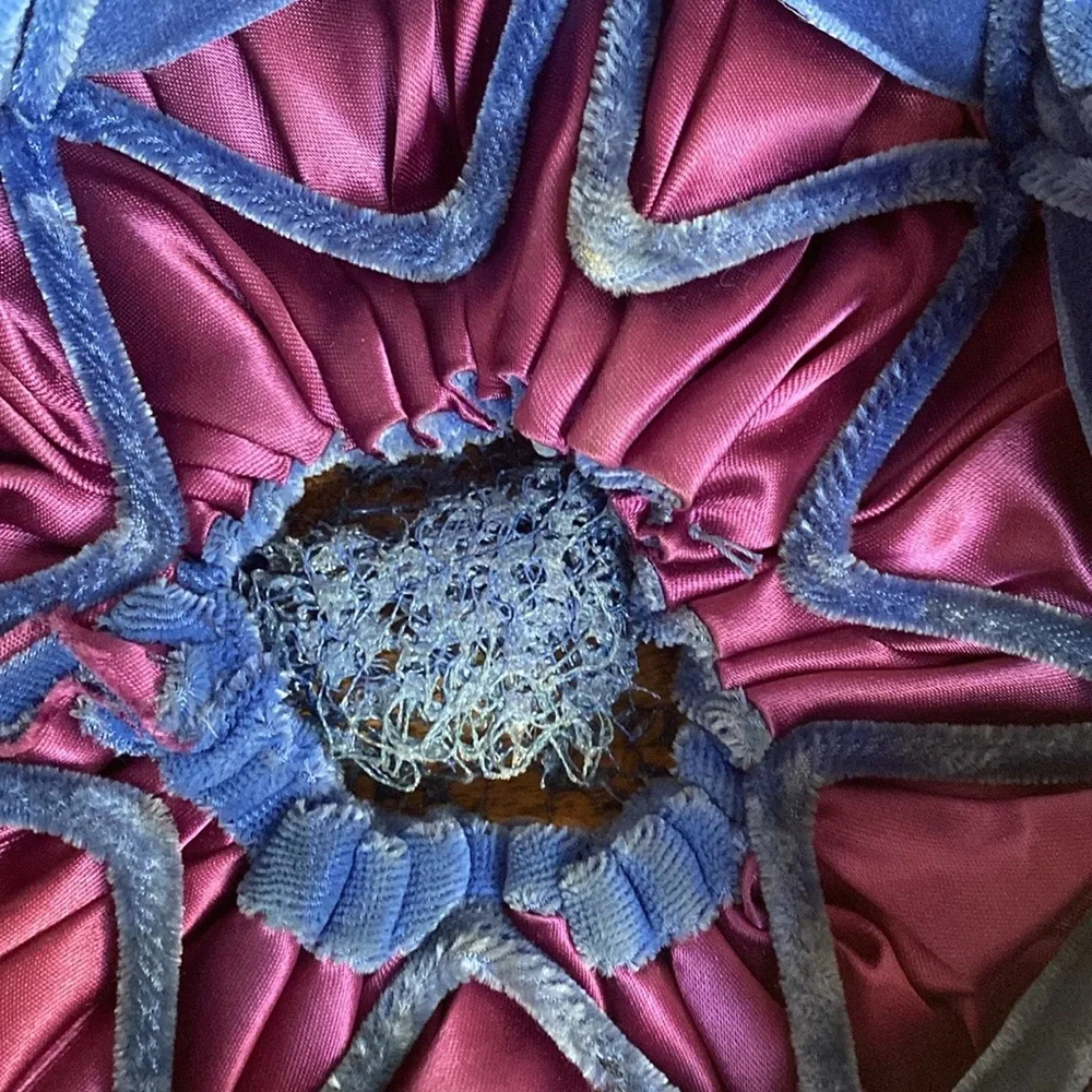 VTG 50’s Blue Velvet Birdcage Veil Bow Hat - Picture 13 of 13